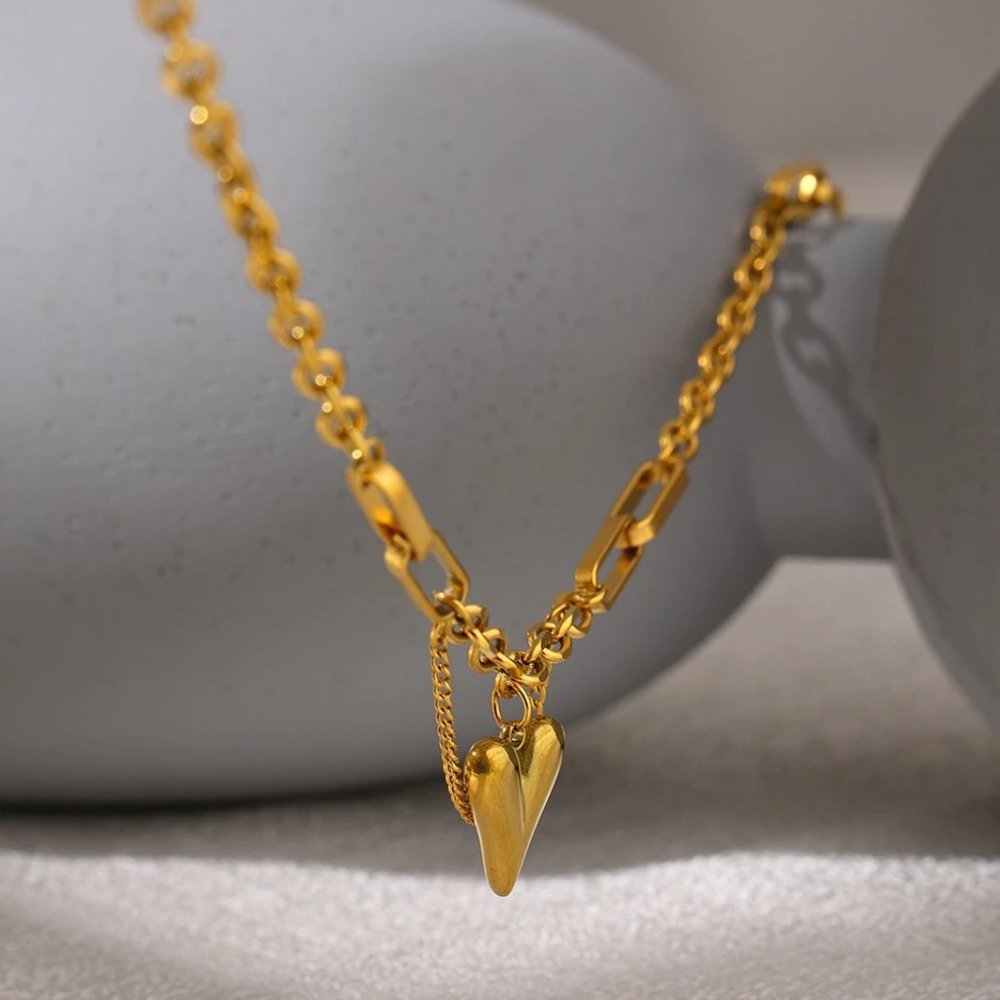 NEW 18K Gold Plated Heart Link Chain Necklace a - Picture 6 of 7
